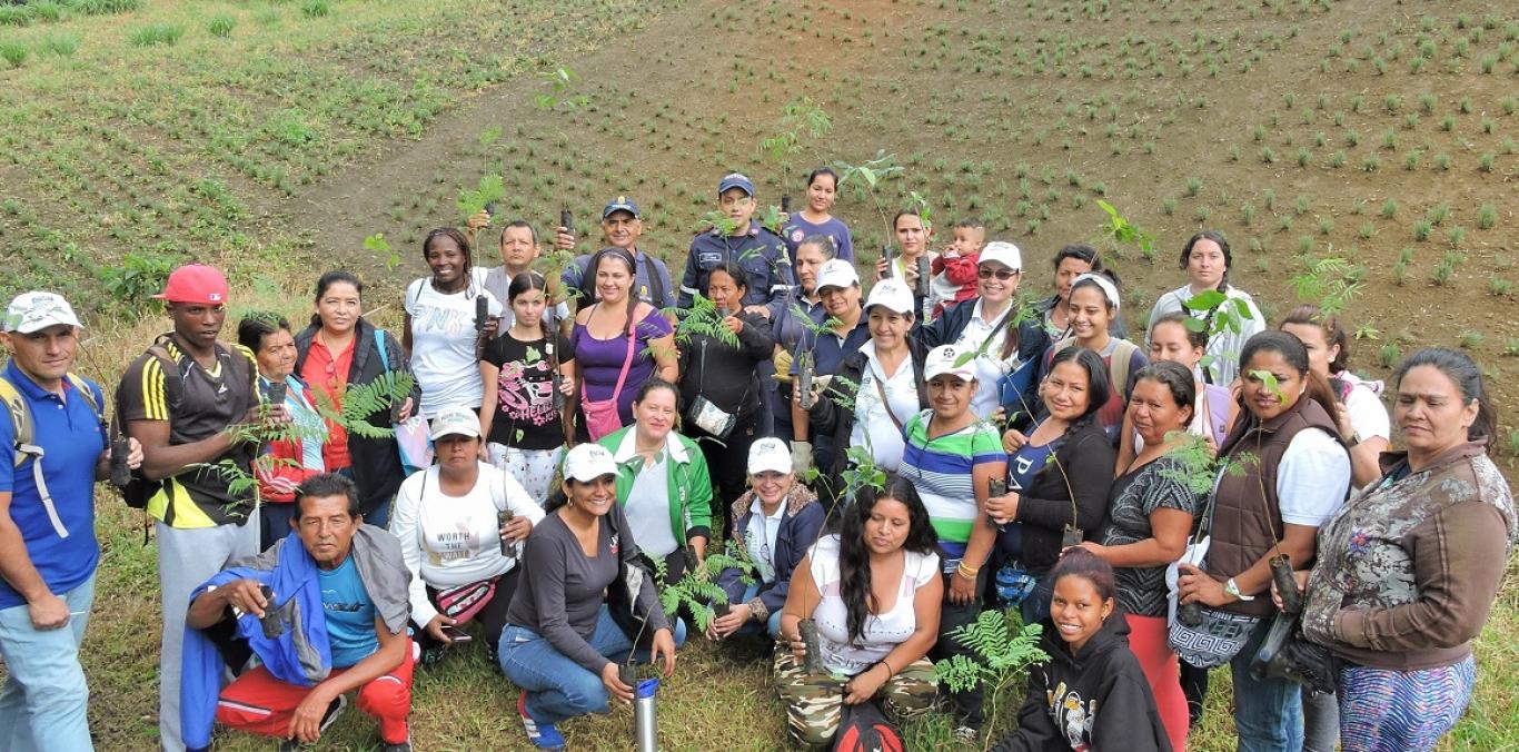 CONOCIERON DONDE NACE EL AGUA Y SE COMPROMETIERON A CUIDARLA 