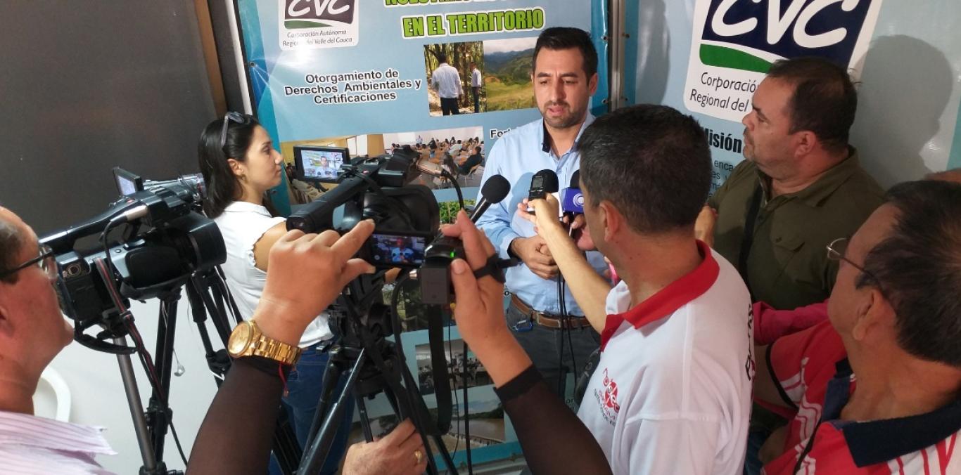 OBRAS DE CONTROL DE EROSIÓN EN RÍO LA VIEJA PROTEGEN A COMUNIDAD DE GUAYACANES 