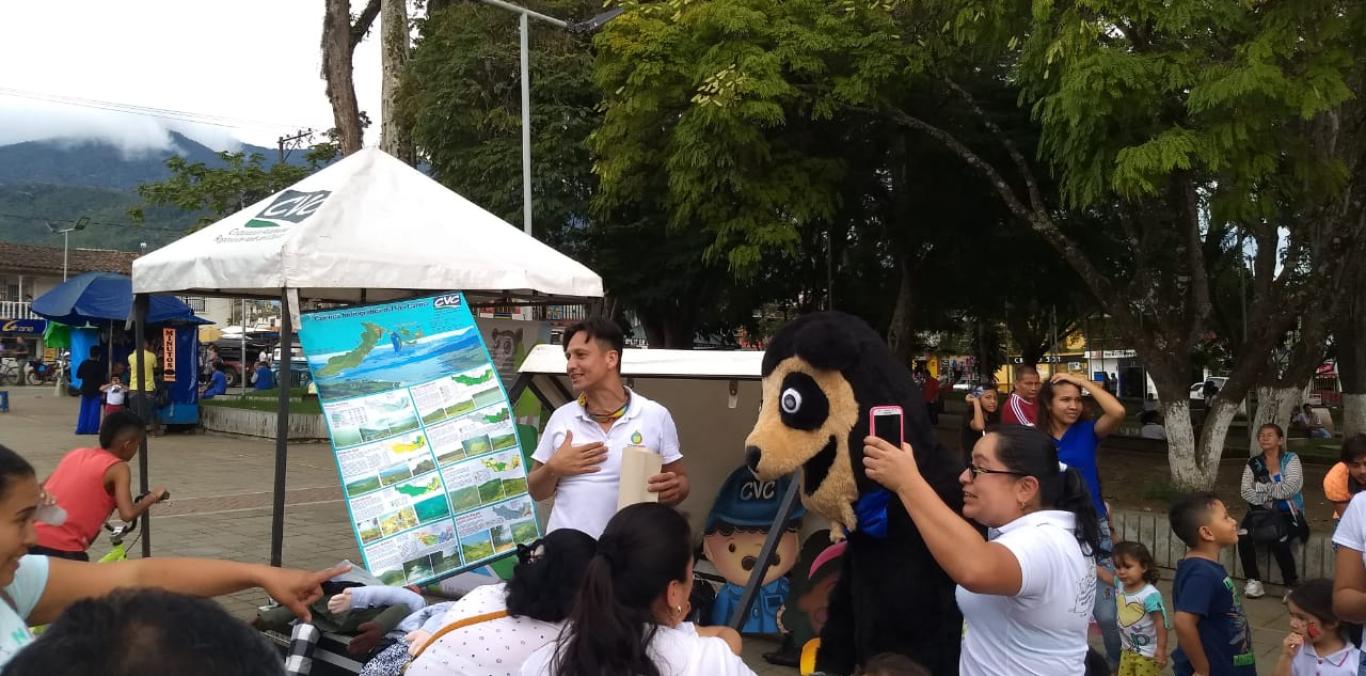 A TRAVÉS DE TÍTERES, SE PROMUEVE LA CONSERVACIÓN DEL AGUA Y EL BOSQUE