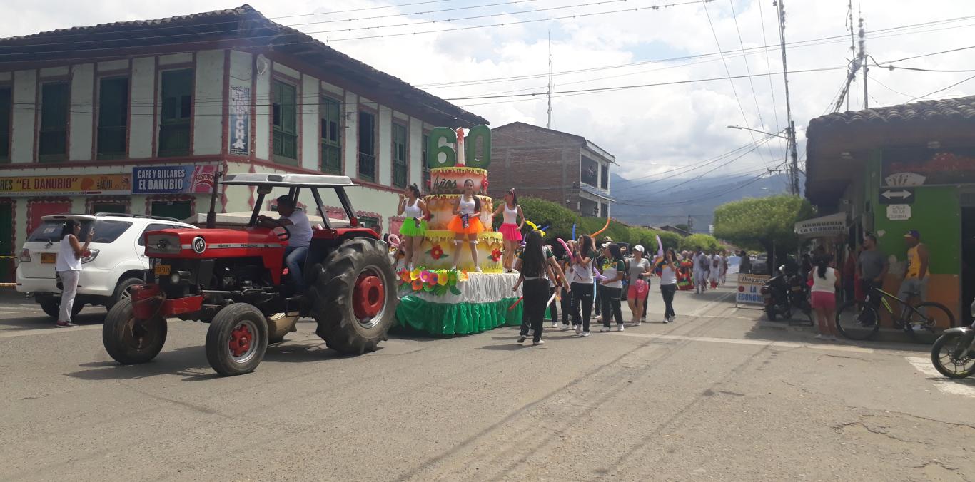 A TRAVÉS DE DIVERSAS ACTIVIDADES, LOS GINEBRINOS EXPRESARON LA NECESIDAD DE CUIDAR Y CONSERVAR LOS RECURSOS NATURALES