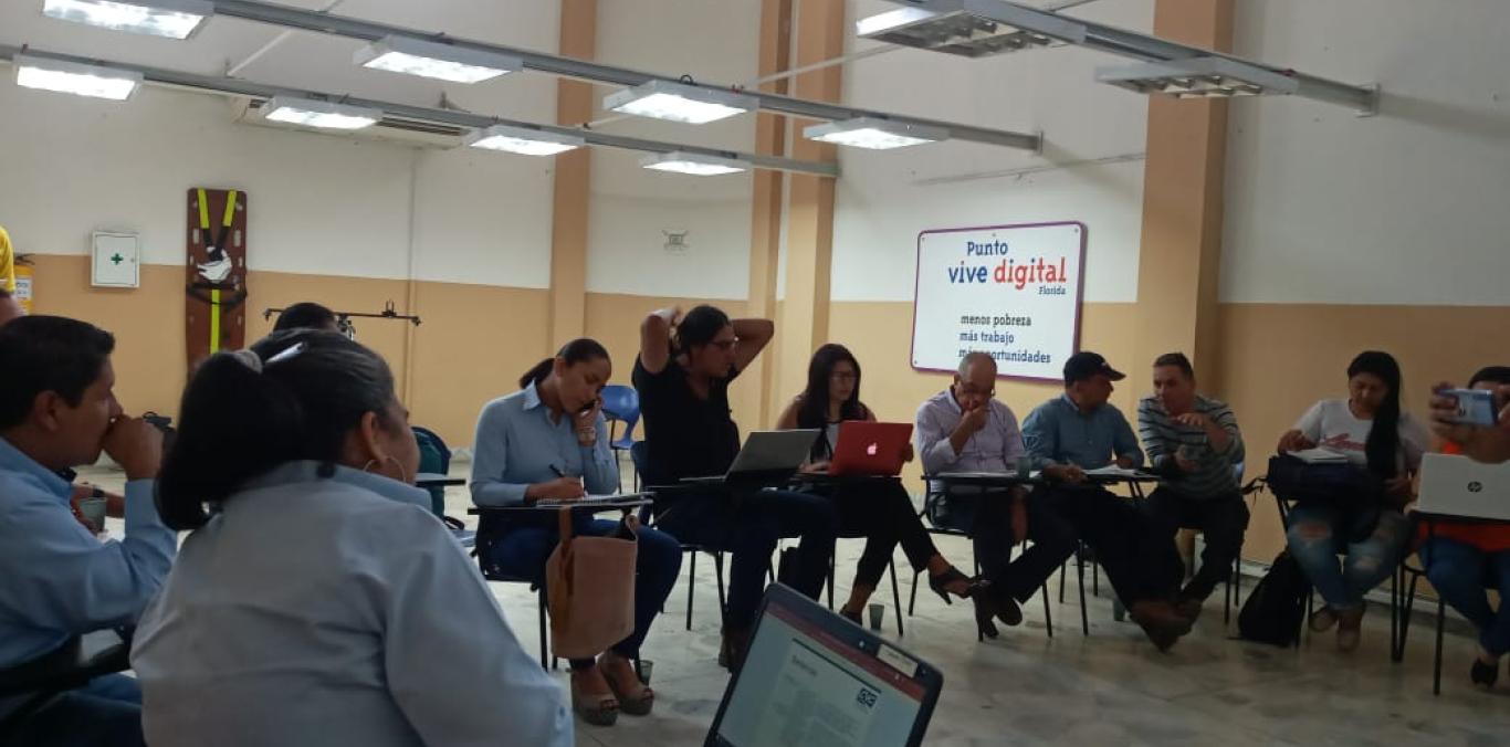 CVC BUSCA FORTALECER EL COMPONENTE AMBIENTAL EN LOS PLANES DE DESARROLLO MUNICIPALES   