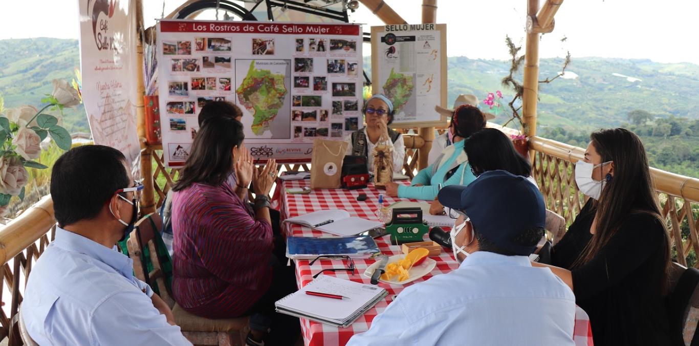 CAFÉ SELLO MUJER, UNA MARCA QUE QUIERE SER NEGOCIO VERDE