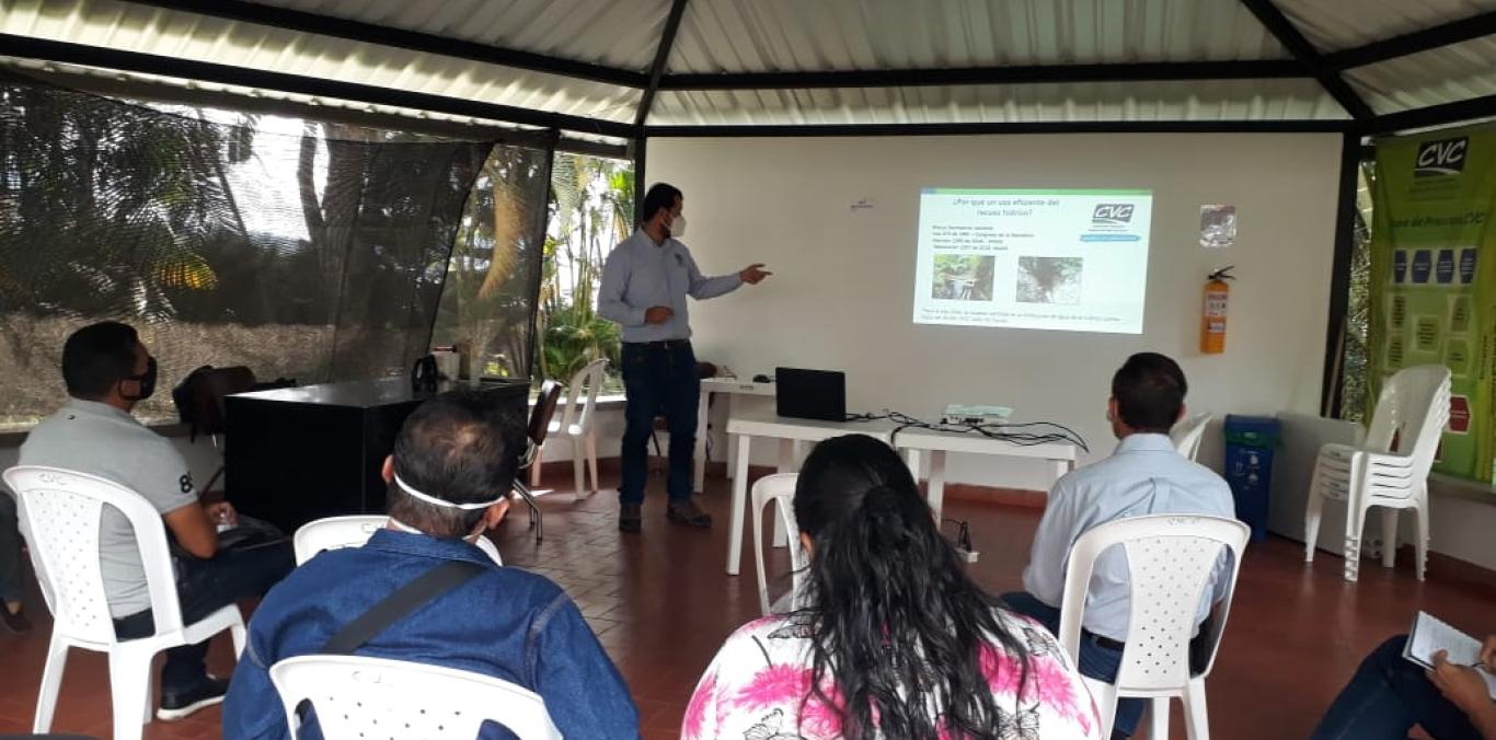 EL USO EFICIENTE Y AHORRO DEL AGUA, TEMA PRIORITARIO PARA LOS ACUEDUCTOS VEREDALES DE CALIMA EL DARIÉN