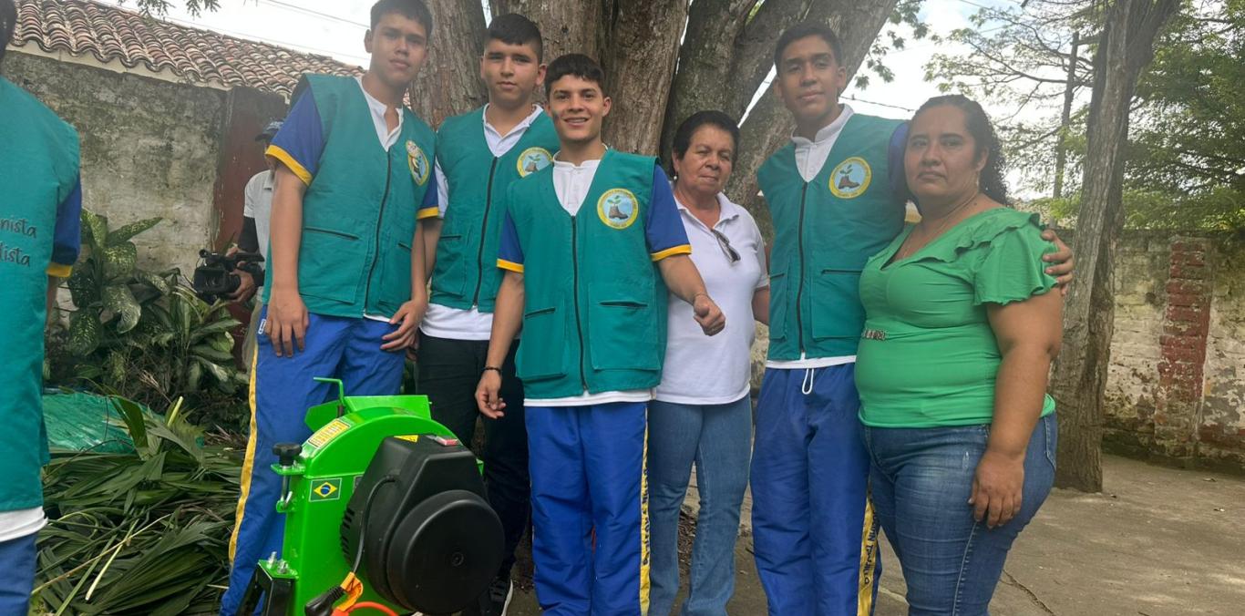 EDUCACIÓN, CIENCIA Y EMPRENDIMIENTO:  EL PROYECTO ESCOLAR QUE TRANSFORMA A LA I.E. INTEGRADA TRUJILLO