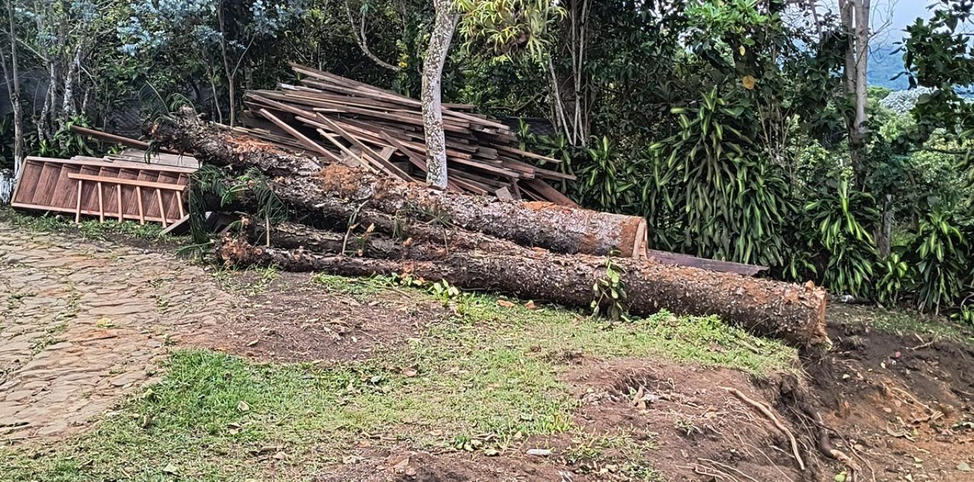 CVC DETUVO CONSTRUCCIÓN SIN PERMISO EN DAPA, YUMBO