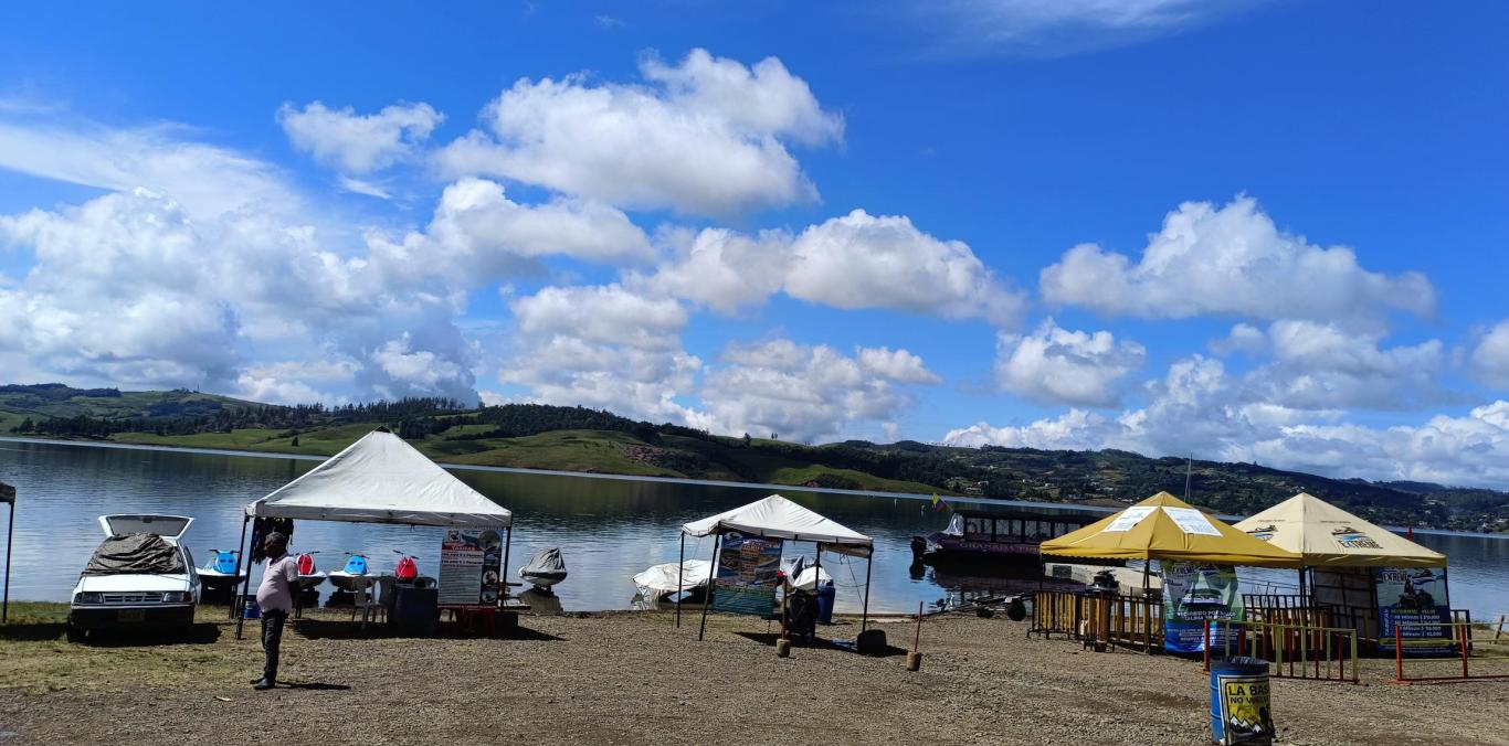 CVC Y COMERCIANTES SE UNEN PARA MITIGAR IMPACTOS AMBIENTALES EN LAS ZONAS TURISTICAS DEL EMBALSE CALIMA