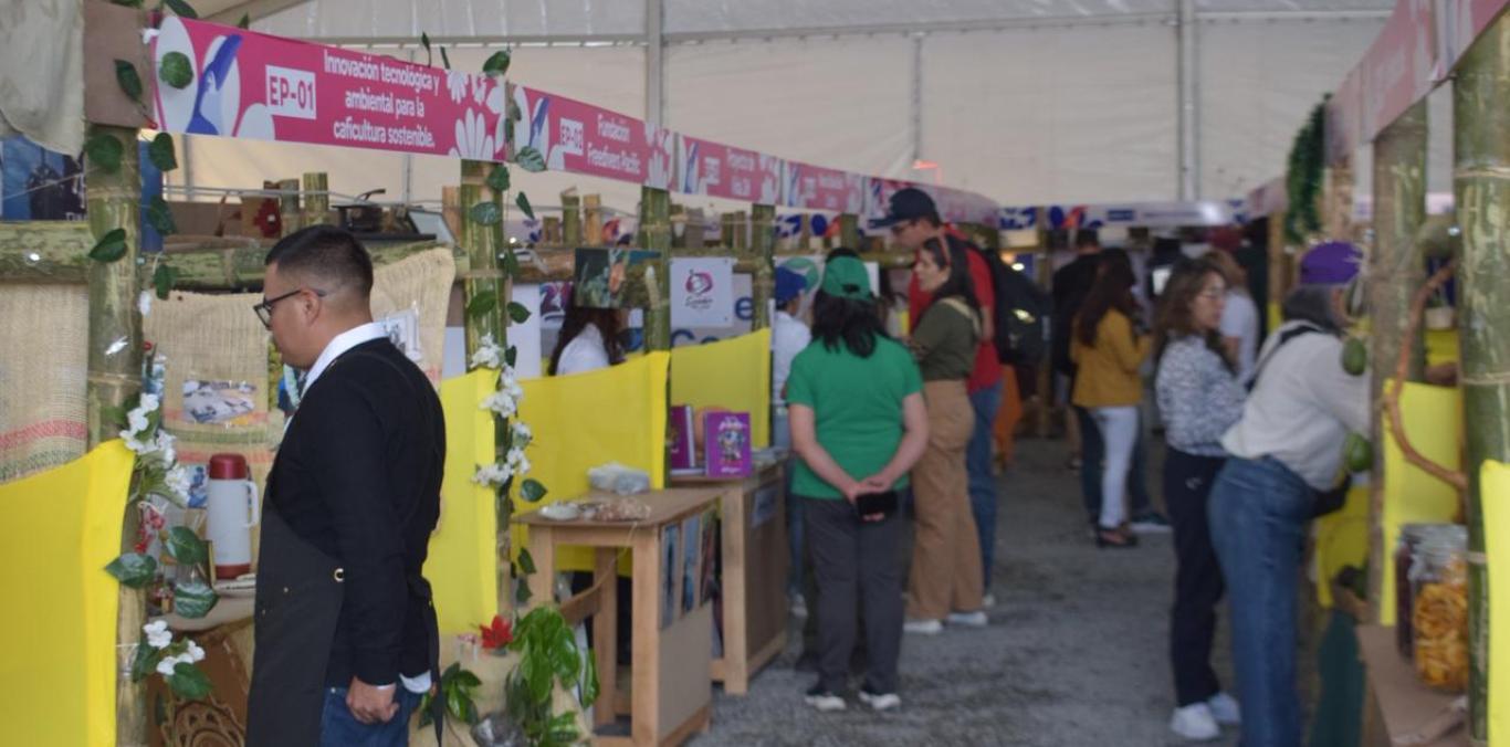 LA CVC PRESENTÓ SU EXITOSA EXPERIENCIA DE LA GRAN VITRINA VERDE EN BIOEXPO