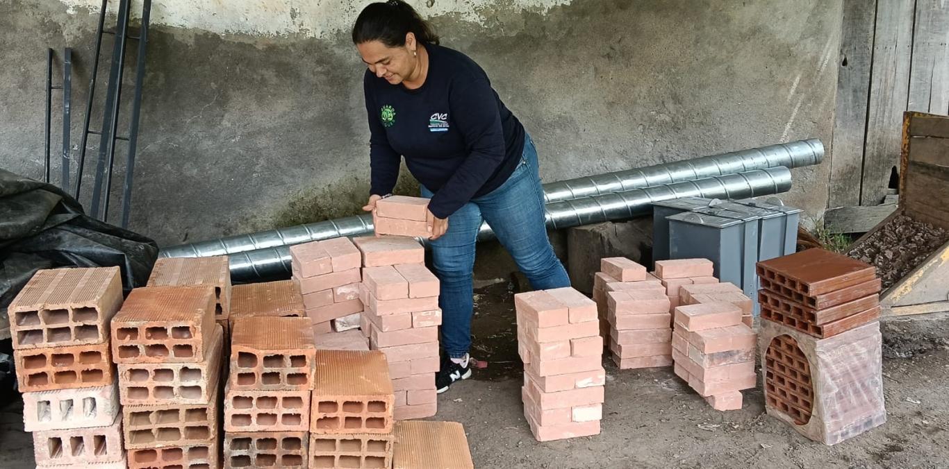 60 NUEVAS ESTUFAS ECOEFICIENTES FUERON ENTREGADAS A FAMILIAS RURALES DEL VALLE DEL CAUCA