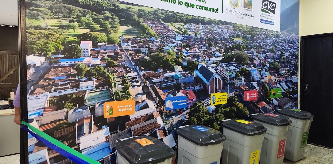 ROLDANILLO ESTRENA PUNTO POSCONSUMO PARA LA GESTIÓN DE RESIDUOS SÓLIDOS