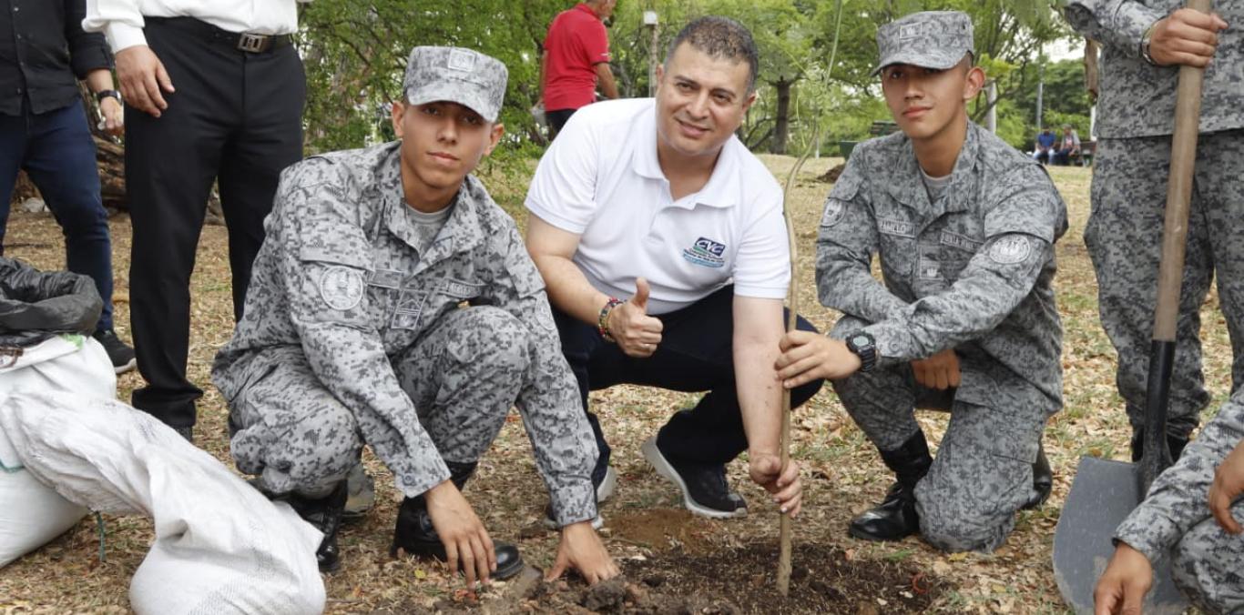 SIEMBRAN 154 ÁRBOLES EN MEMORIA DE VÍCTIMAS DEL TERREMOTO