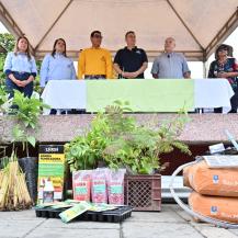55 FAMILIAS CAMPESINAS DE PRADERA SE BENEFICIAN CON KITS DE SEGURIDAD ALIMENTARIA