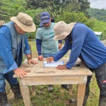 CVC Y PROPIETARIOS DE PREDIOS DE PALMIRA FIRMARON ACUERDOS PARA LA CONSERVACIÓN DE LA CUENCA AMAIME 