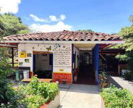 EMPRENDIMIENTO FAMILIAR UNE AL AROMA DEL CAFÉ CON LA RIQUEZA DEL AVISTAMIENTO DE AVES