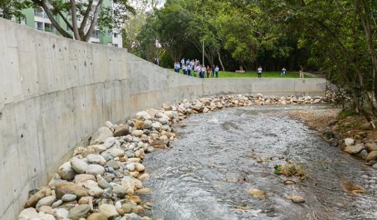 CALI RECIBE 8 OBRAS PARA MITIGAR RIESGO DE INUNDACIONES DEL RÍO MELÉNDEZ