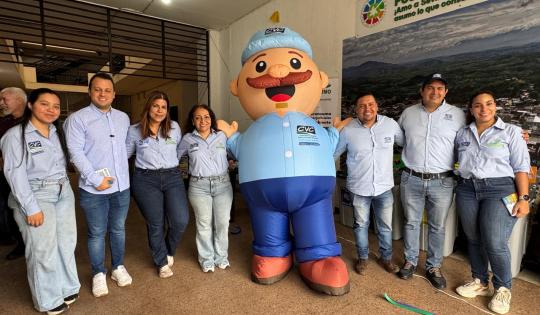 CVC ENTREGA PUNTOS POSCONSUMO EN EL NORTE DEL VALLE