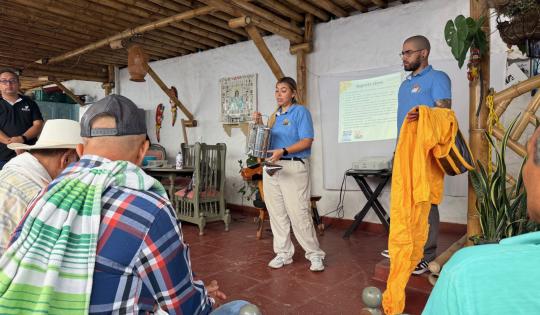 APICULTURA FORTALECE LA CONSERVACIÓN Y LA ECONOMÍA FAMILIAR EN MODÍN, CARTAGO