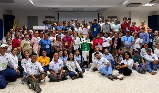 CVC Y COMITÉ DE CAFETEROS CONSOLIDAN RED DE SOBERANÍA ALIMENTARIA CON PRODUCTORES DEL NORTE DEL VALLE