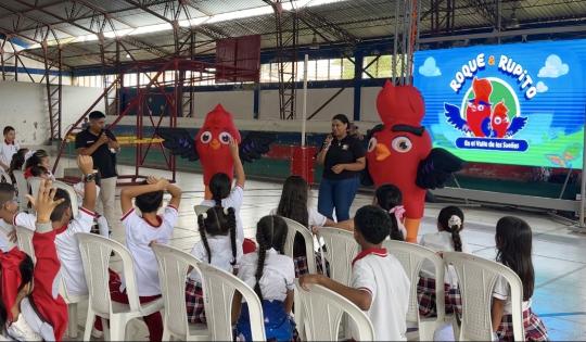 ROQUE Y RUPITO ENCENDIERON LA IMAGINACIÓN DE LOS NIÑOS EN SAN PEDRO