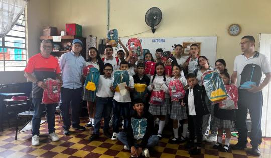 DEL “TINGO TINGO TANGO” AL RECICLAJE: ESTUDIANTES DE TRUJILLO DESCUBREN CÓMO CUIDAR EL PLANETA