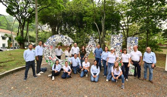 CVC LE ENTREGÓ A CALI INVENTARIO DE 500 ÁRBOLES PATRIMONIALES